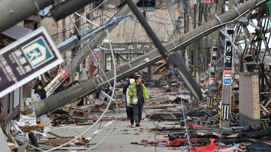 Under rubble, hopes fade for survivors of Japan quake