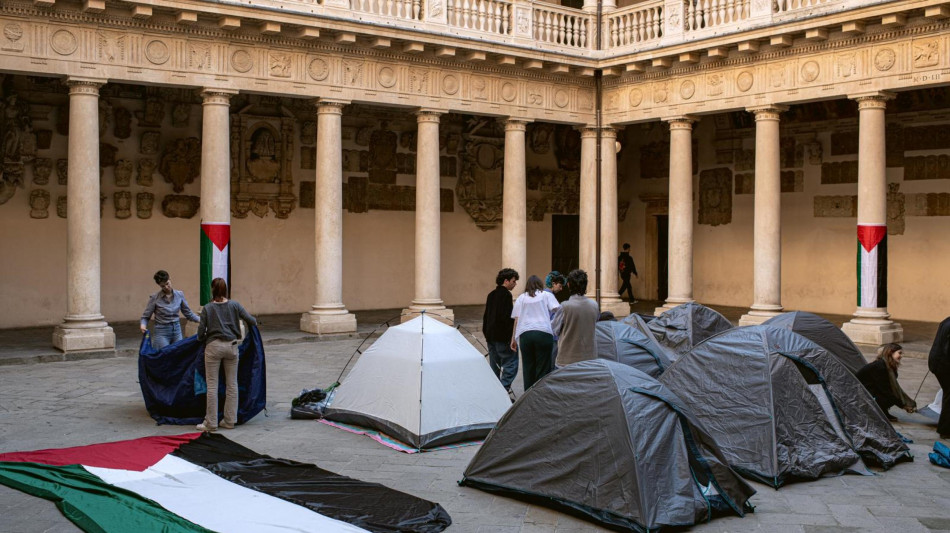 Tende all'Università di Padova a sostegno della Palestina