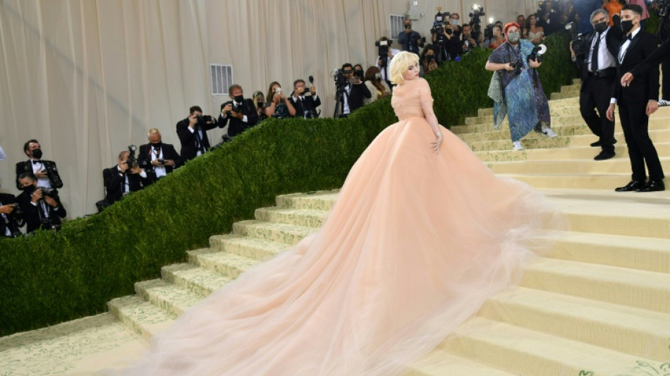 Nueva York lista para el desfile de celebridades en la gala del Met Museum