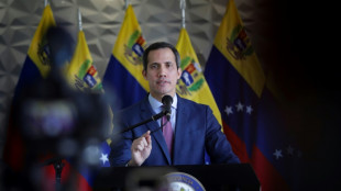 Guaidó viaja de surpresa à Colômbia antes de cúpula sobre Venezuela