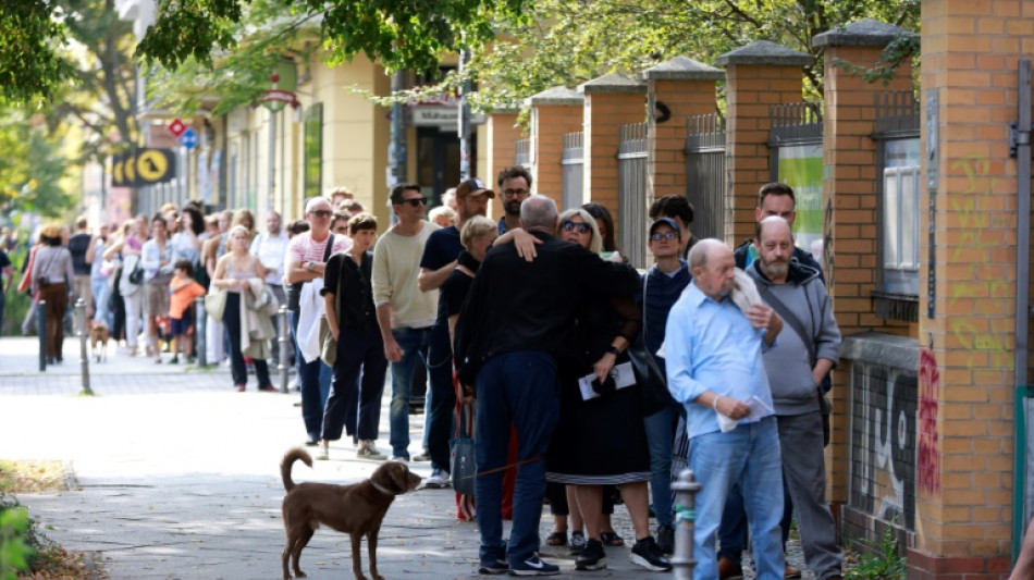 Bericht: Ausschuss will teilweise Wiederholung von Bundestagswahl in Berlin