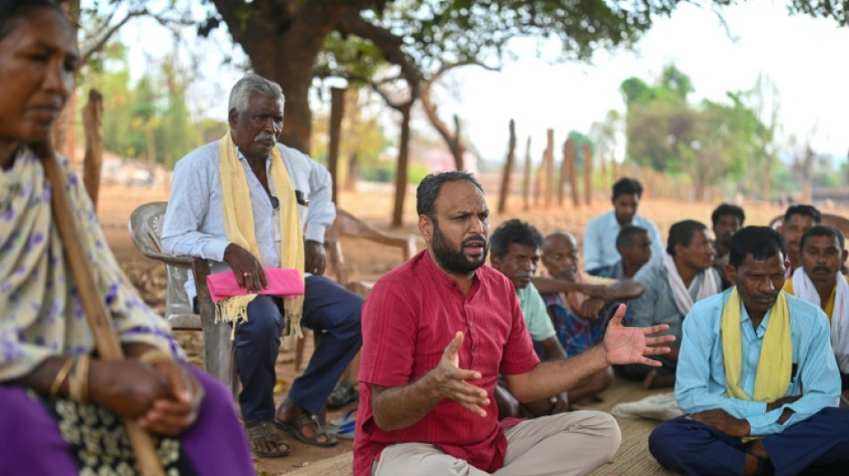 La lucha de un activista indio contra las minas de carbón que destruyen el bosque