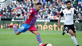 Aubameyang hat-trick fires Barca to Valencia win, Sevilla slip up again