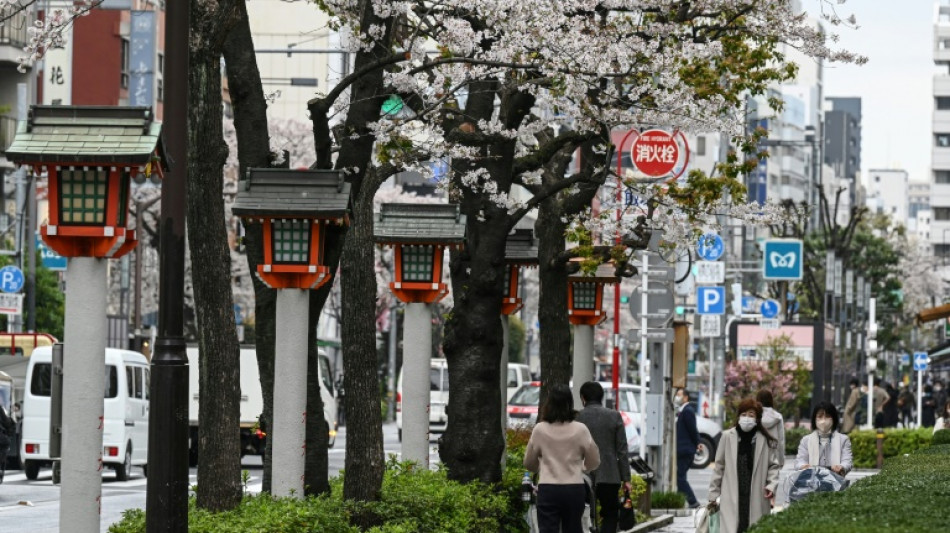 Japón fija como objetivo lograr un 30% de directivas mujeres para 2030