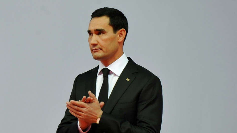 El hijo del líder saliente gana las elecciones en Turkmenistán