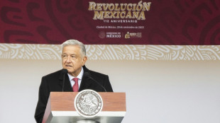 AMLO encabeza marcha en México para mostrar músculo de cara a presidenciales