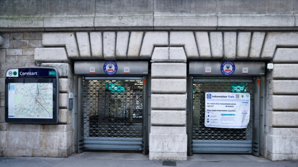 Pay strike set to paralyse Paris metro 