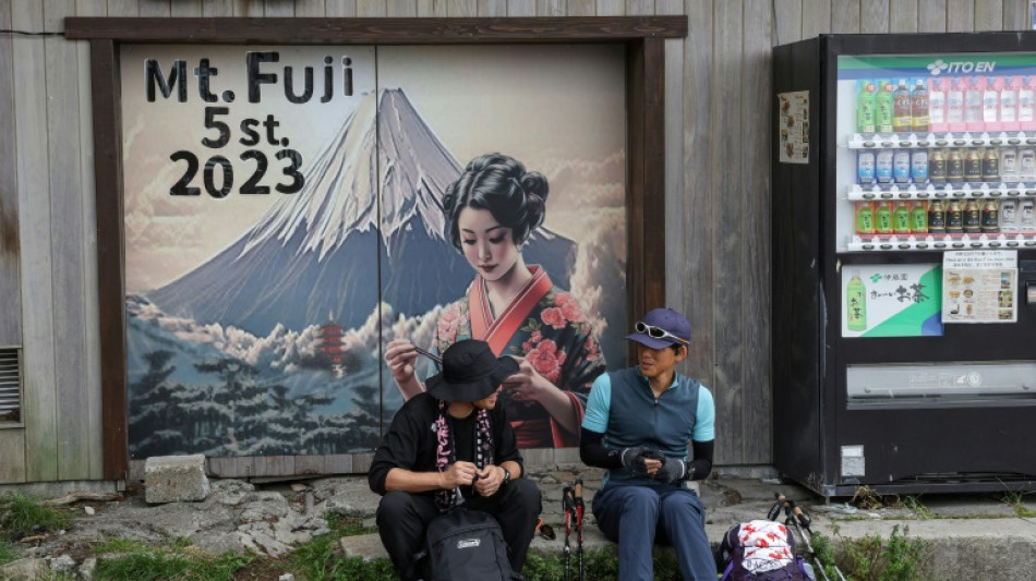 Japan's Mount Fuji 'screaming' from too many tourists