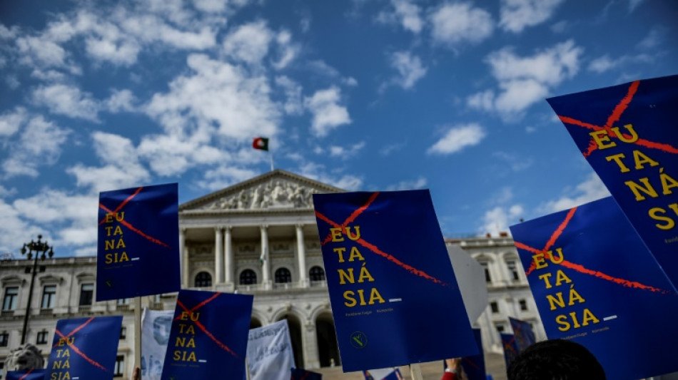 Parlamento português se prepara para descriminalizar a eutanásia