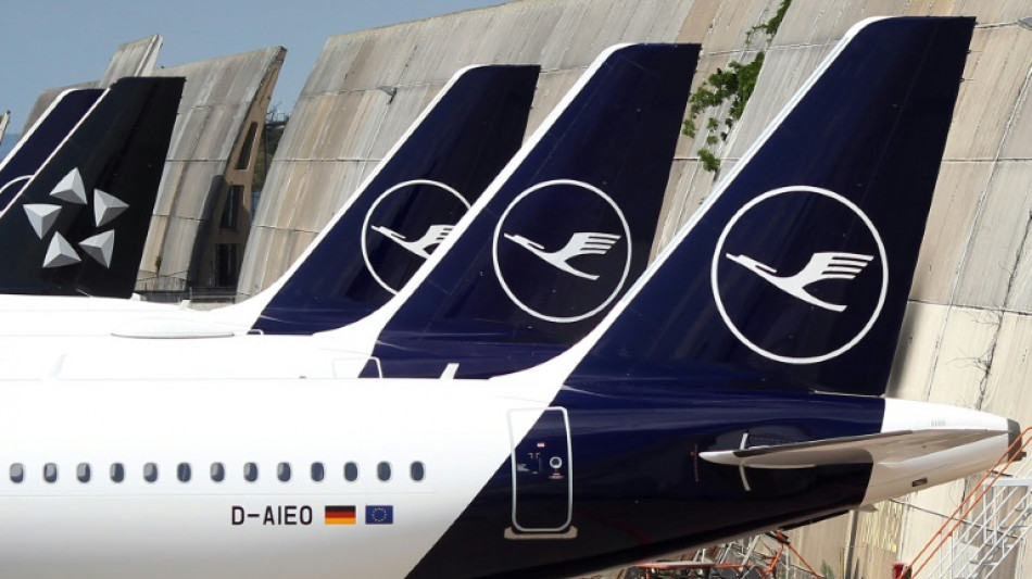 Lufthansa-Piloten stimmen mit großer Mehrheit für möglichen Arbeitskampf