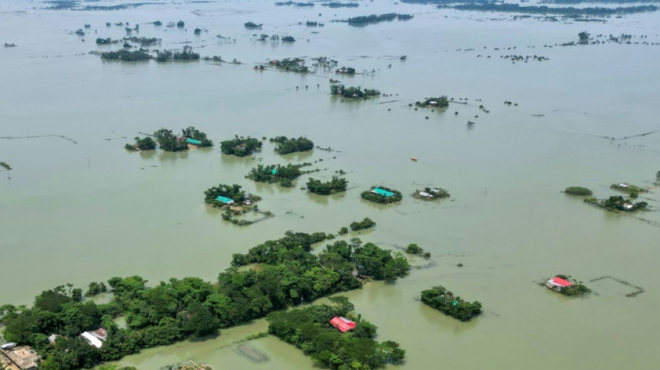 Six dead as floods inundate vast swath of India, Bangladesh