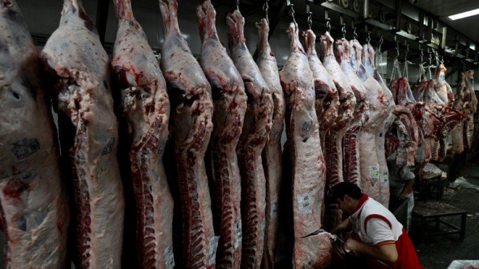 Menos carne, mais frango: argentinos ajustam dieta pela alta inflação