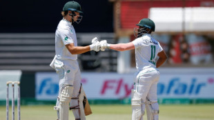 South African bowlers strike after Sri Lanka set big target