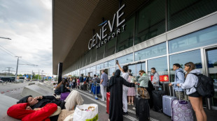 Geneva airport staff strike ends after flights scrapped