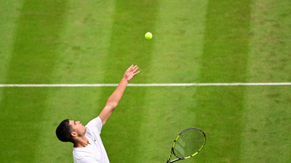 Alcaraz, ante un difícil examen en hierba en el templo de Wimbledon