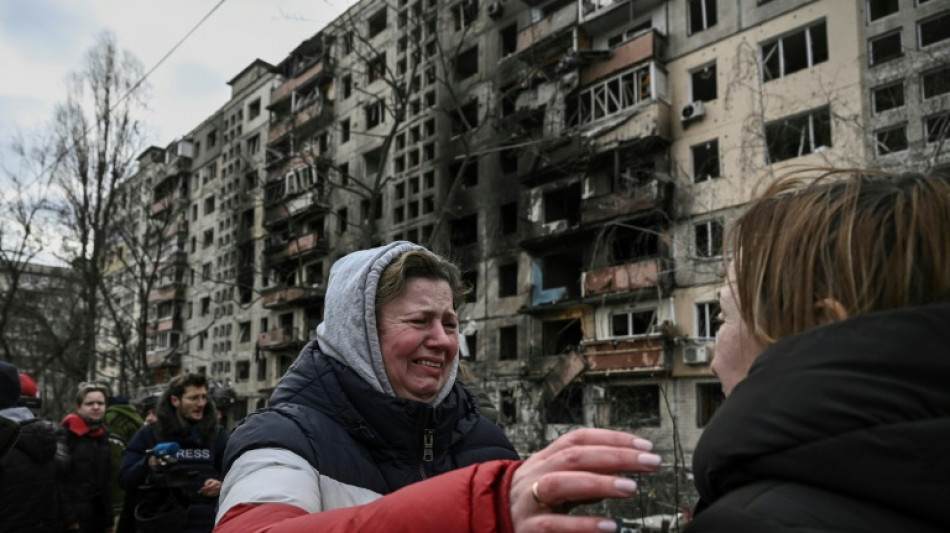Les larmes, la peur et la fureur à Kiev après des tirs de missiles russes