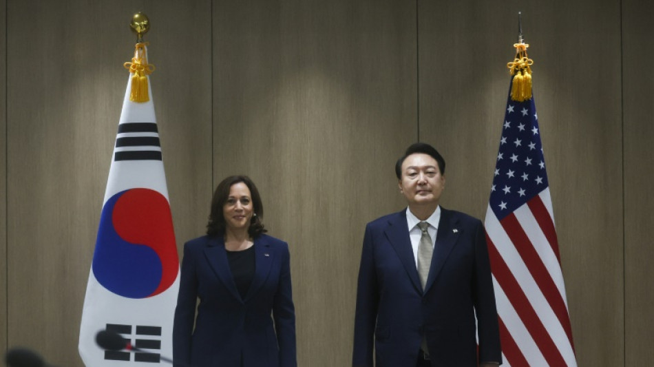 Vicepresidenta de EEUU llega a Corea del Sur tras prueba de misil del Norte