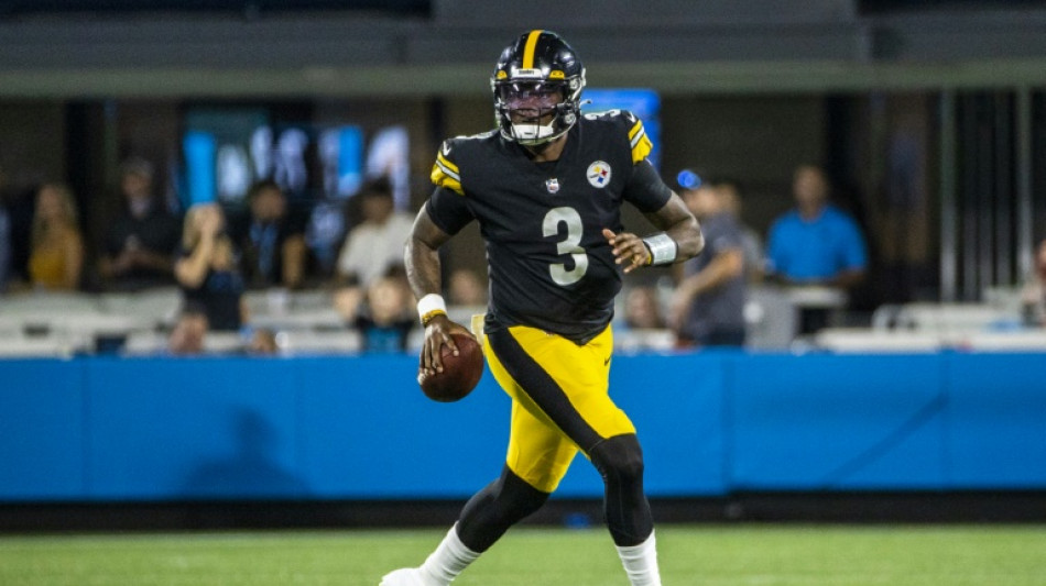 Steelers' quarterback Haskins dies after being struck by car