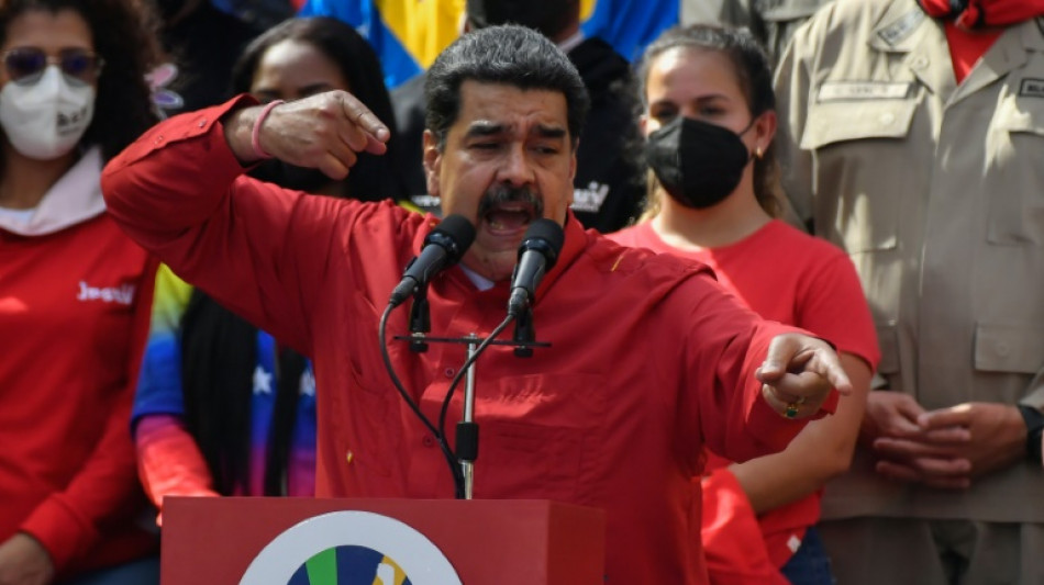 Venezuela: des milliers de miiltants pro-Chavez fêtent les 20 ans du coup raté contre lui