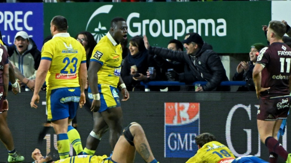 Top 14: Bordeaux rate le coche, Clermont se replace