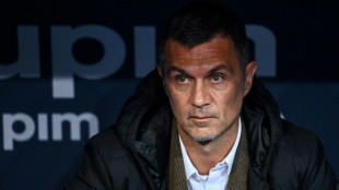 Paolo Maldini deixa o cargo de diretor técnico do Milan