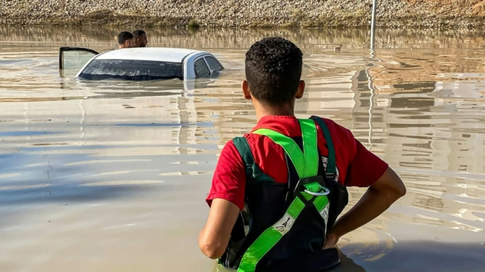 La ayuda internacional se acelera en Libia tras las mortíferas inundaciones