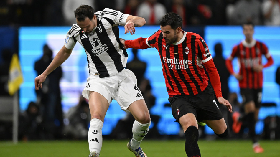 Supercoppa: 2-1 alla Juventus, Milan in finale con l'Inter