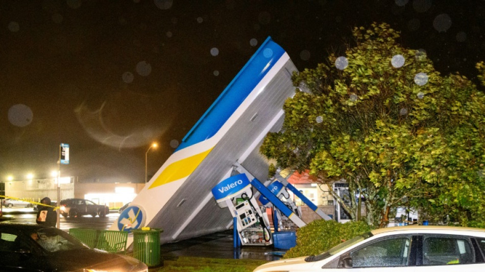 California en estado de emergencia, golpeada por "bomba ciclónica"