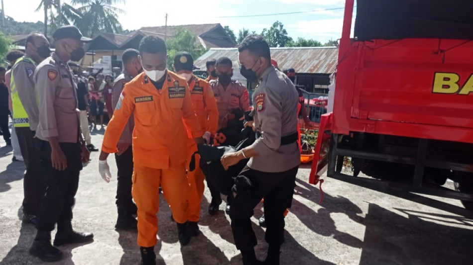Mueren 16 personas en Indonesia en accidente de un camión