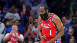 James Harden pacta con los Sixers por dos años y 68,6 millones de dólares en la NBA