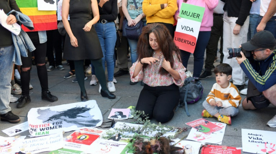 La UE sanciona a la policía de la moral en Irán y a responsables por la represión de las protestas