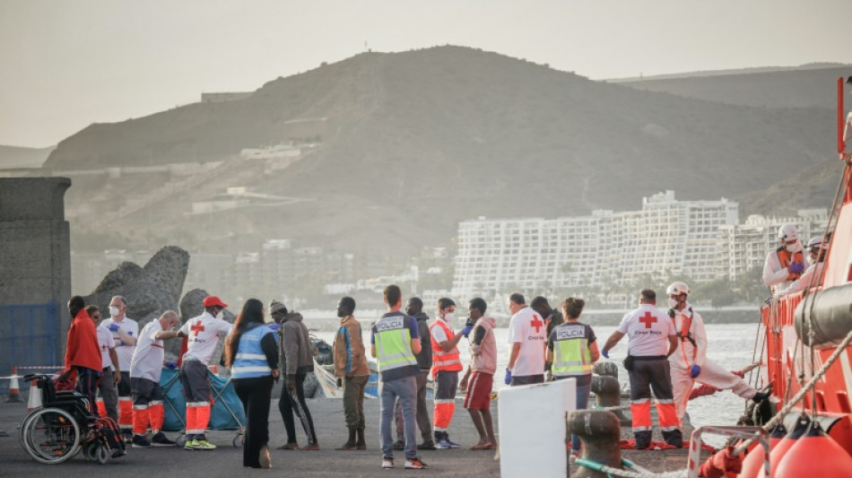 Au moins neuf morts et 48 disparus dans le naufrage d'un bateau de migrants au large des Canaries