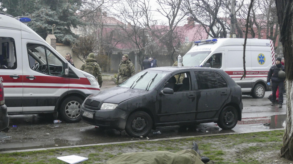 Ucraina: raid russo su Odessa, almeno 14 feriti