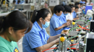 La actividad industrial de China se contrae por las restricciones sanitarias