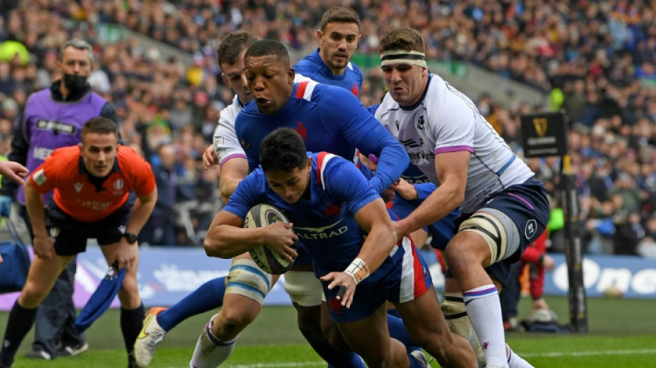 XV de France: Yoram Moefana forfait pour le match contre l'Angleterre