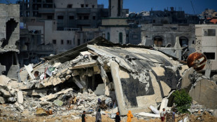 Israel strikes Gaza as militants claim rocket barrage