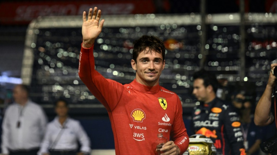 Leclerc logra la pole en Singapur por delante de Pérez y Hamilton