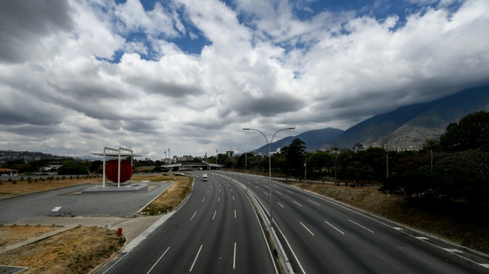 Un camión embiste una fila de vehículos y deja al menos 8 muertos en Venezuela