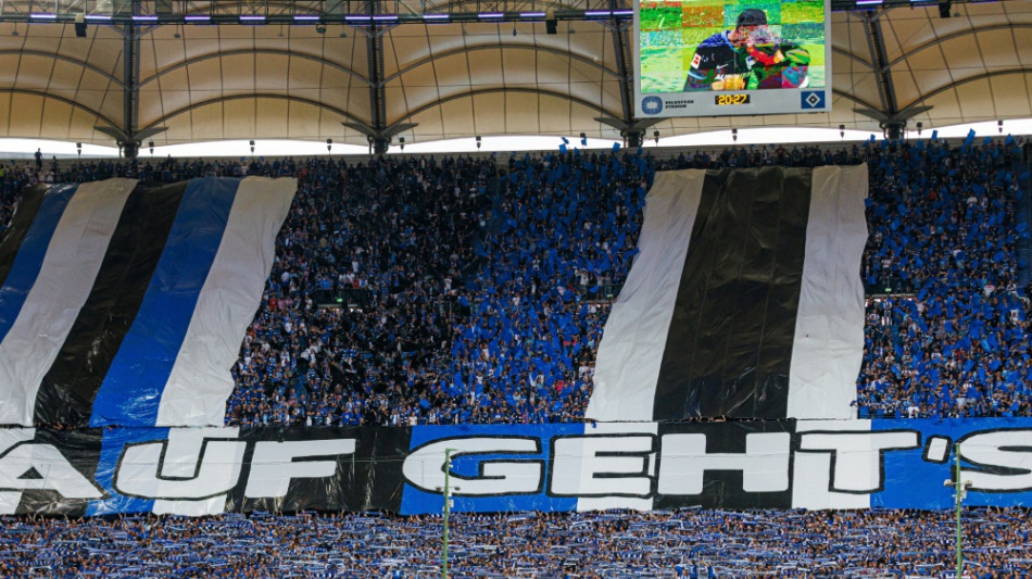 HSV mit zweitem Sieg - Regensburg bleibt vorn