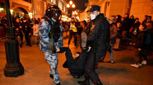 En Rusia, los manifestantes detenidos deben elegir: el frente o la cárcel