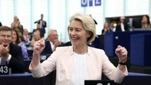 Reconduite à la tête de la Commission, von der Leyen promet "une Europe forte"