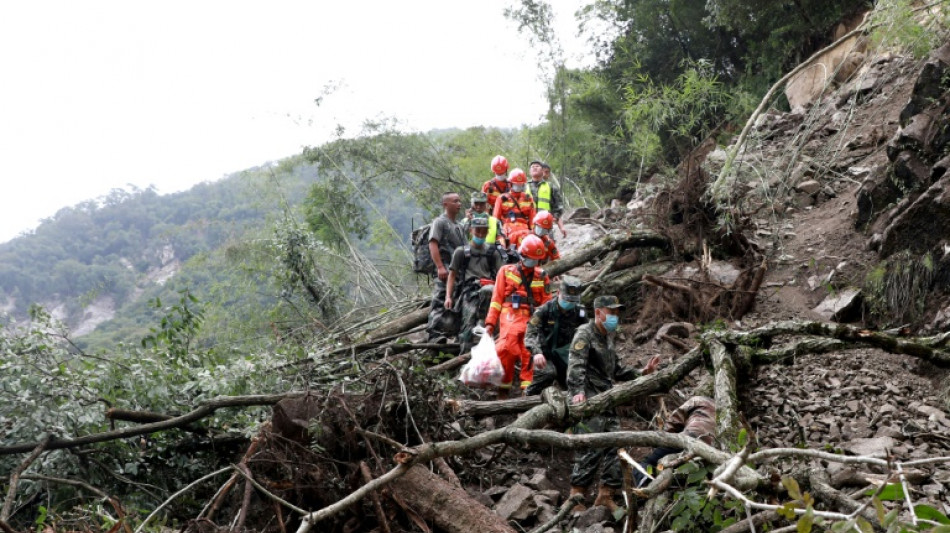 Sube a 82 el número de muertos por el terremoto en China