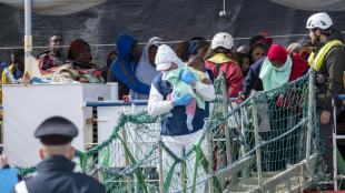 Italia autoriza el desembarque de más de 440 migrantes tras el ultimátum de una ONG