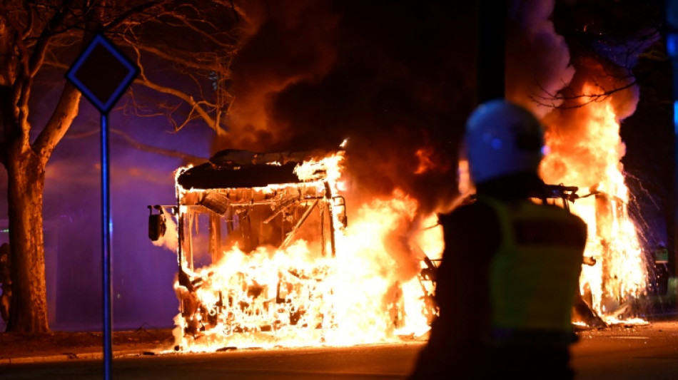 Violences en Suède après une manifestation d'extrême-droite: 26 arrestations