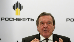 Schröder gibt Posten im Aufsichtsrat des russischen Ölkonzerns Rosneft auf