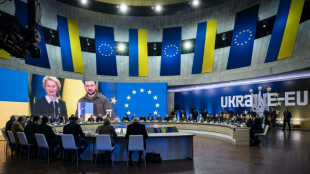 Kiev alberga cumbre con Unión Europea en plena ofensiva rusa